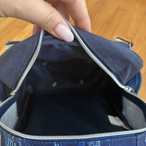 Batman kindergarten trolley bag with glow-in-the-dark details