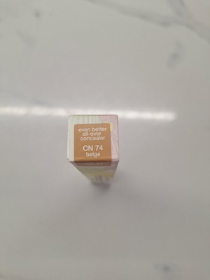 Clinique Even Better All-Over Concealer + Eraser CN 74 Beige new