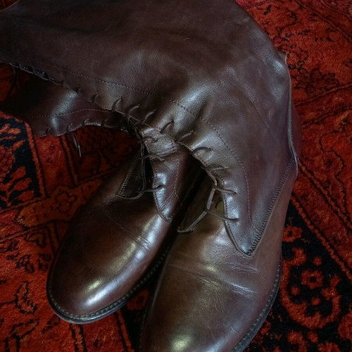 Leather boots from Italy like new, tall, dark brown