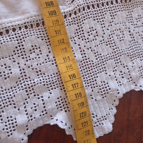 Handmade vintage table runner 60 years old, like new (122x40)