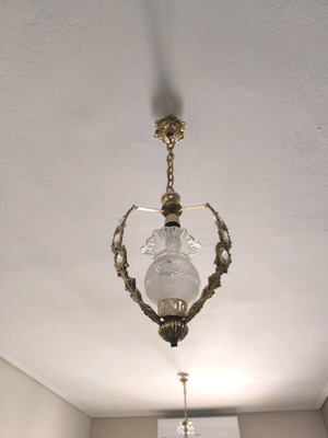Vintage brass lamp like new