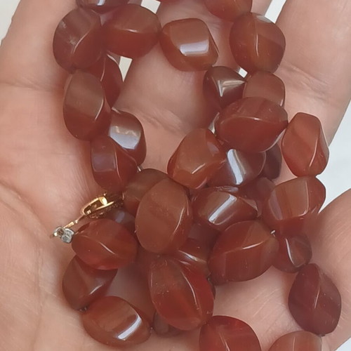 Carnelian necklace A quality with gold-plated clasp, 45 cm