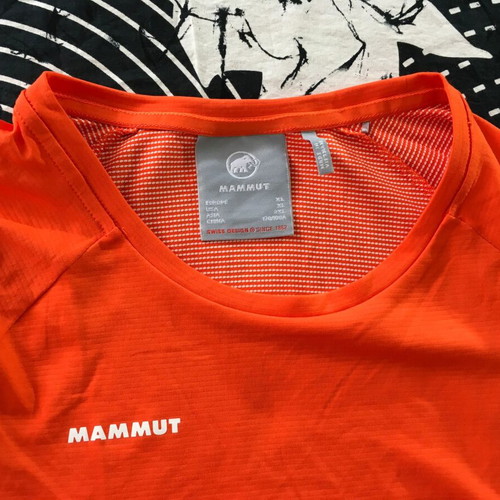 Mammut women's t-shirt size XL used, colorful, polyester