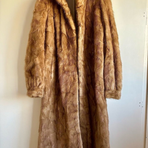 Women's 2 in 1 fur coat like new, natural fur, leather