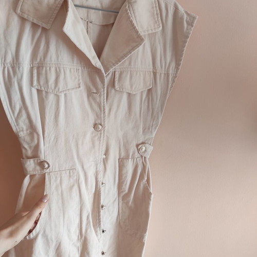 Cotton dress with gold buttons in cream, like new, sizes XS and S