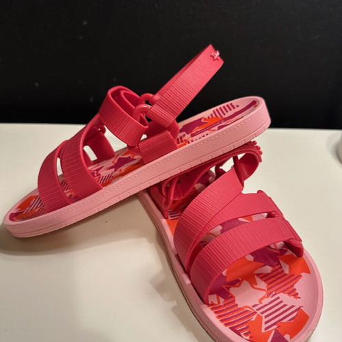 Ipanema sandals like new, size 31/32, pink flip-flops