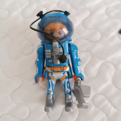 Playmobil figures series 16 like new