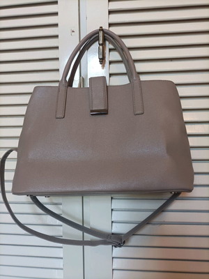 Grey shoulder handbag like new
