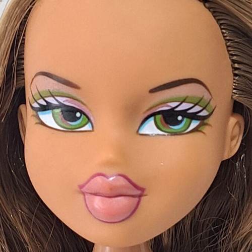 Btatz Funk Out Fianna Doll like new, rare and discontinued, nude with flaws