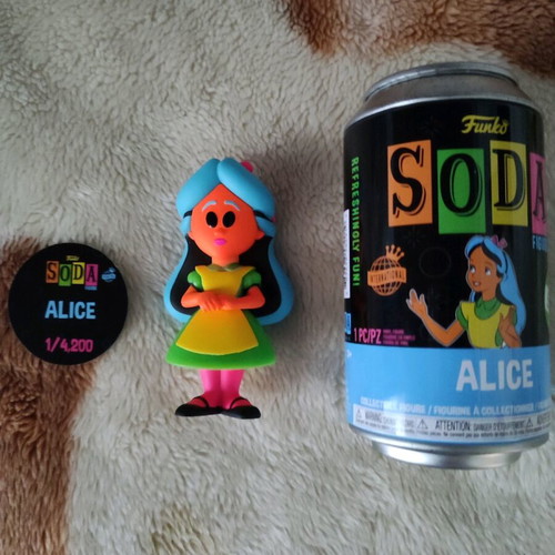 Funko Pop Alice in Wonderland Black Light Soda like new