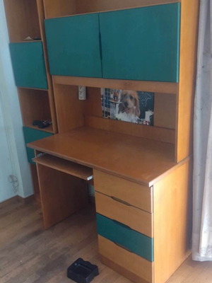 Children's wooden desk with computer space and 3 drawers