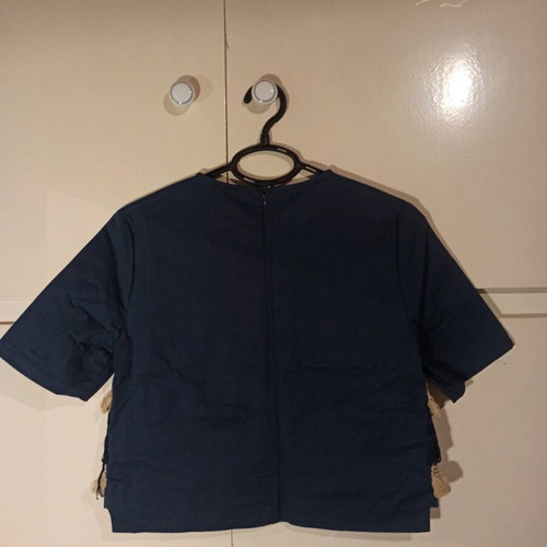 Blouse like new, worn once, sizes S and M