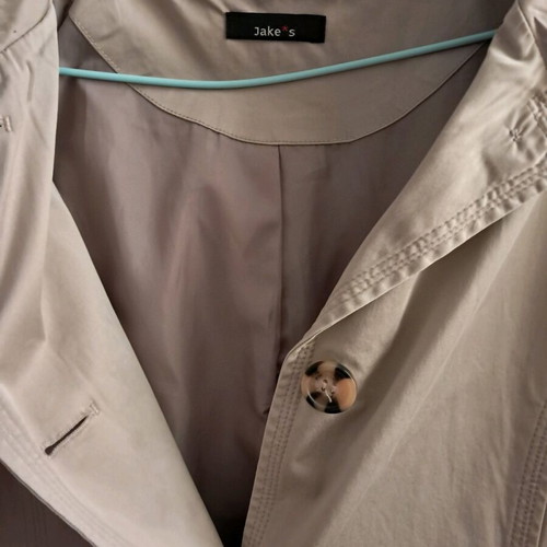 Long trench coat with pockets used, beige