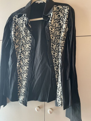 Nara Camice shirt like new, magical design