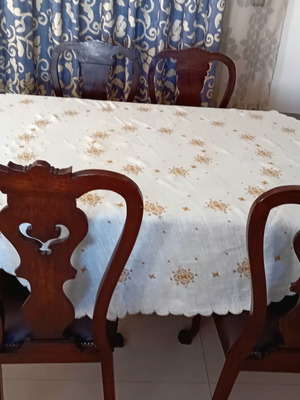 Ροτόντα με χειροποίητο καρσάνικο κέντημα, καινούργια, λινό ύφασμα
