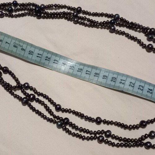 Black Pearls Necklace like new, about 400 small and 50 large pearls
