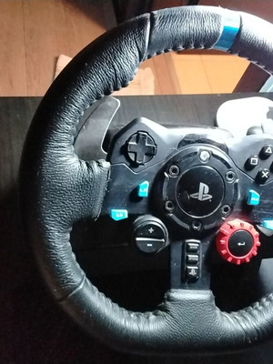 Sony G29 racing wheel with pedals, used