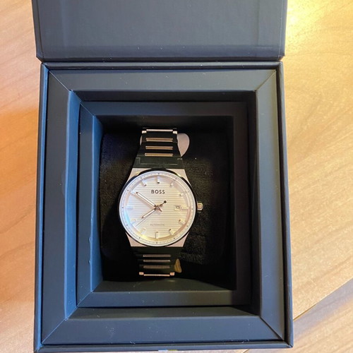 Boss men's automatic wristwatch new silver