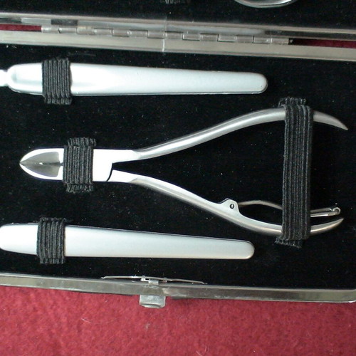 Nail care set used