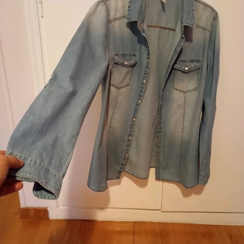 Stradivarius denim shirt medium like new, blue turquoise