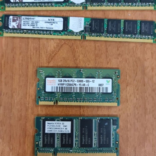 Μνήμες RAM μεταχειρισμένες για desktop και laptop, πακέτο 9 τεμαχίων