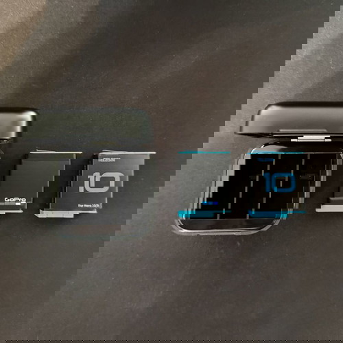 Telesin Battery Charging Box για GoPro Hero 9/10/11/12 σαν καινούργιο με 2 μπαταρίες