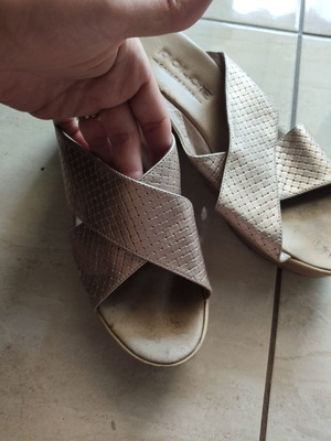 Dolce slippers used, size 40, gold