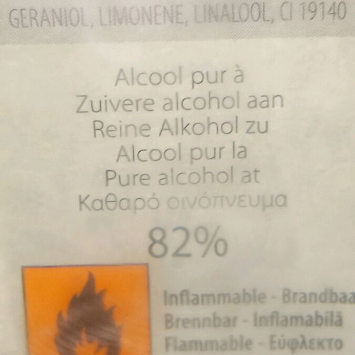 Dem Haize eau de cologne 500ml like new, extra dry