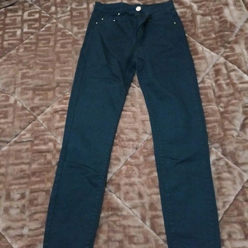 Stradivarius high-waisted black pants used, size 34