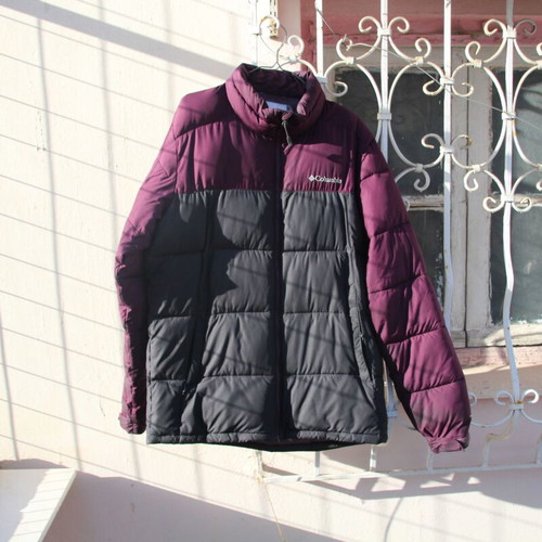 Columbia puffer jacket used with defects, gray and purple, size M