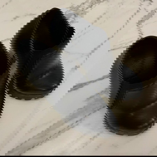 Γυναικεία μποτάκια Νο39 μεταχειρισμένα, μαύρα με χοντρό τακούνι