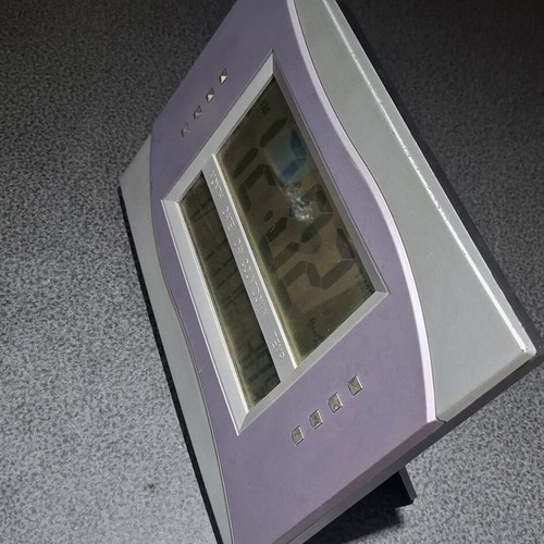 Kenko Digital Clock with Thermometer and Calendar like new