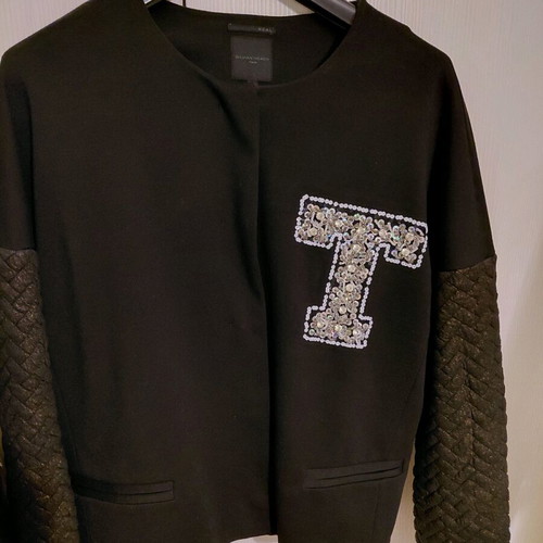 Silvian Heach jacket black with quilted sleeves and sequins like new
