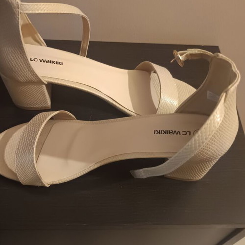 Beige sandals like new, size 41, 6 cm heel