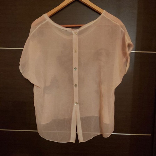 Women's blouse with print and buttons at back, like new, size M