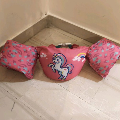 Puddle Jumper Unicorn Arm Bands Bestway used