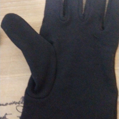 Gloves used, black