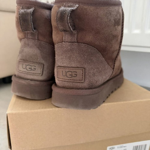 Ugg boots mini size 37 brown used