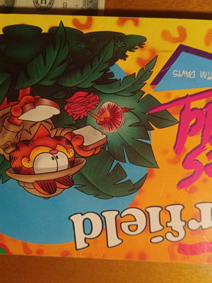 Garfield comic like new, English for children