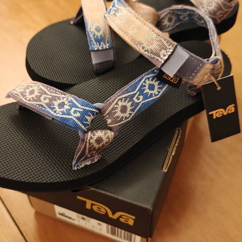 Teva Original Universal Sunscape Waterless Papaya women's sandals new size 39