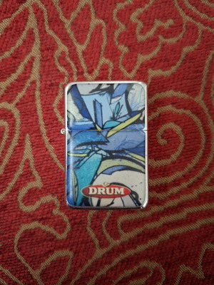 Tristar Drum Edition petrol lighter used with graffiti design