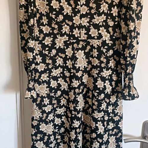 Mango dress medium like new, multicolored