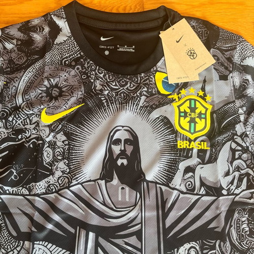 Nike Brazil Jersey Cristo Redentor Edition new with tag