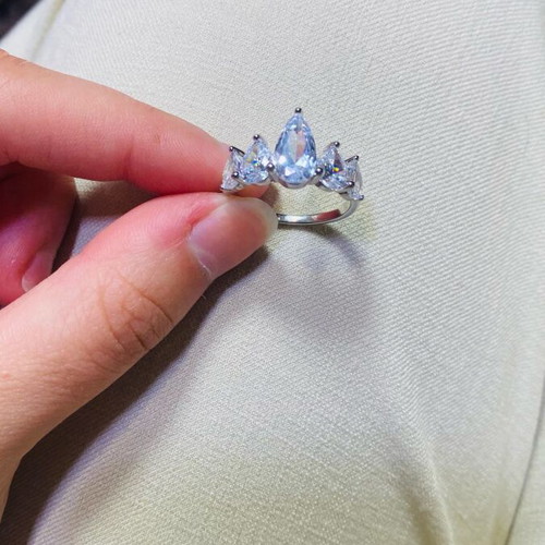 Silver 925 ring handmade with zircon stones, new