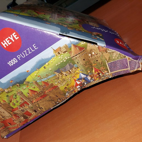 Heye Bunny Battles 1000-piece puzzle