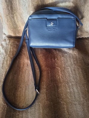 Beverly Hills Polo crossbody bag blue like new