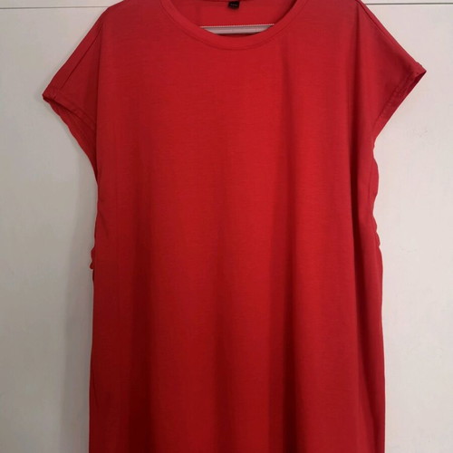 Red sleeveless cotton T-shirt 3XL like new