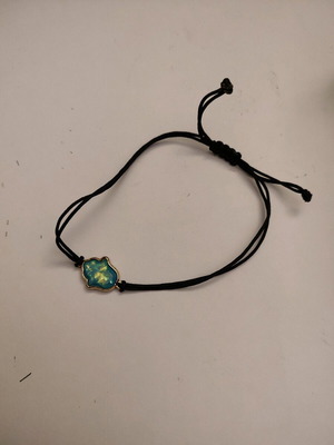 Hamsa hand bracelet like new