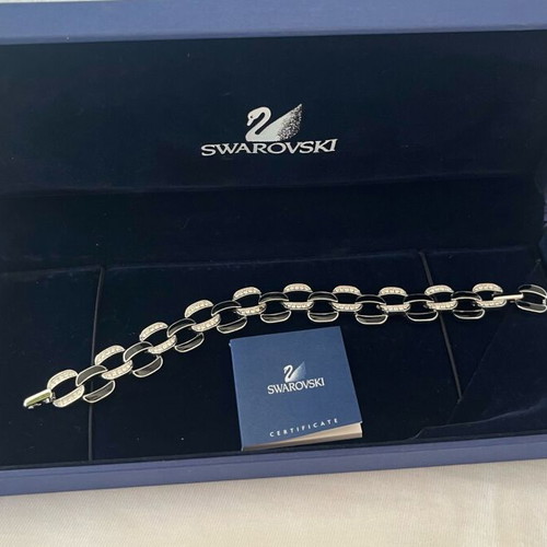 Swarovski luxury set necklace and bracelet with black enamel and pavé crystals