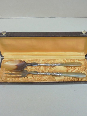 Κουτάλι και πιρούνι σαλάτας με επάργυρο δέσιμο, γαλλικής κατασκευής, περίπου 130 ετών